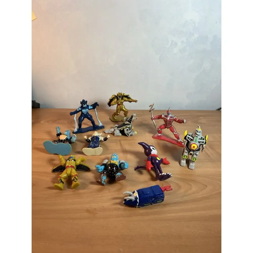 Lot Of 11 Mighty Morphin Micro Machines Vintage 1990s